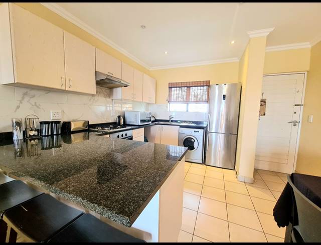 2 BEDROOM FLAT TO LET IN SHAKAS ROCK